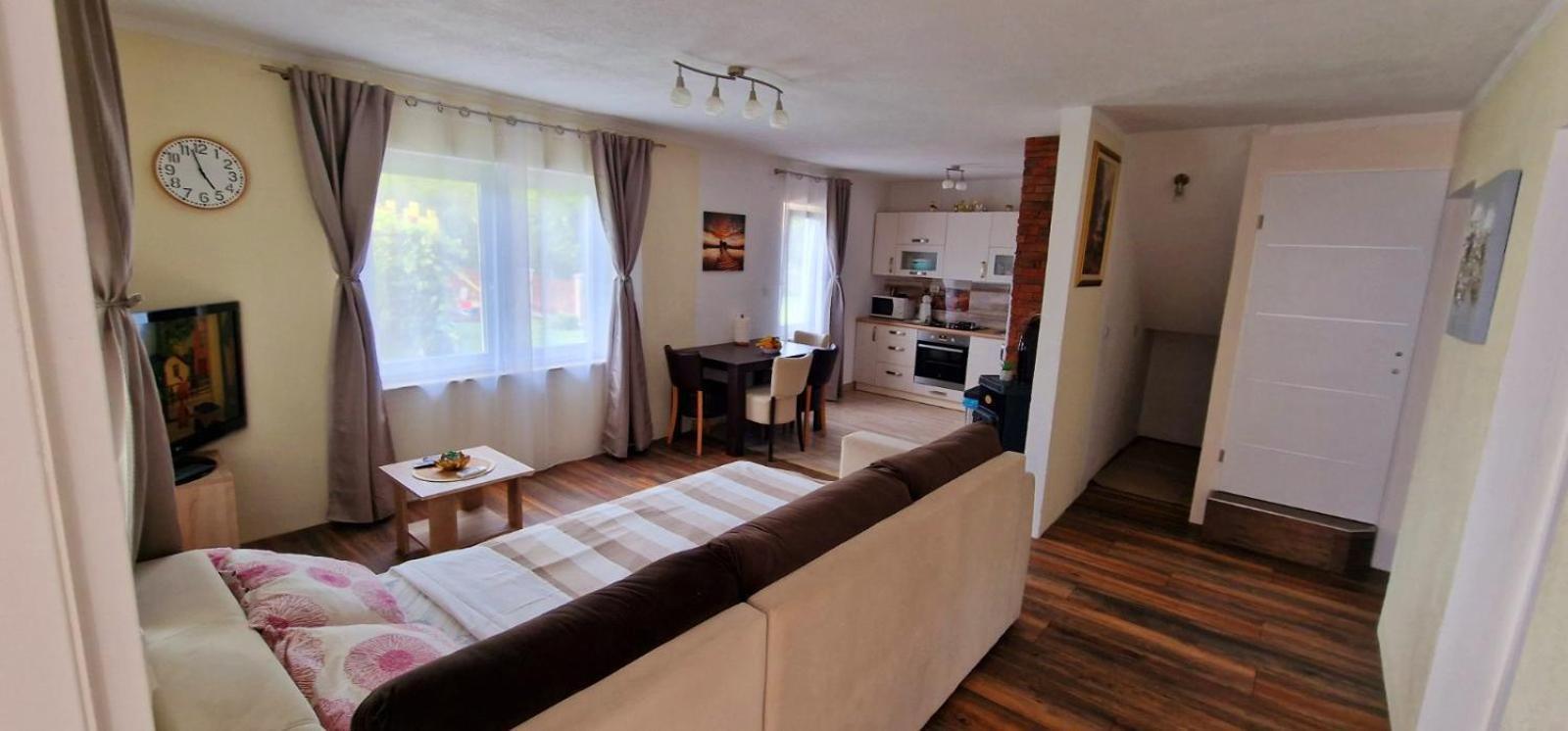 רקוביצה Apartments Anna & Mateo מראה חיצוני תמונה