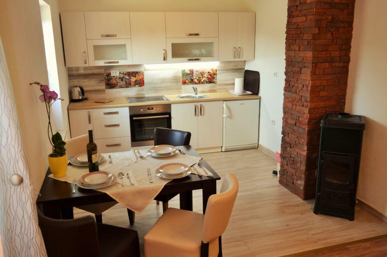 רקוביצה Apartments Anna & Mateo מראה חיצוני תמונה